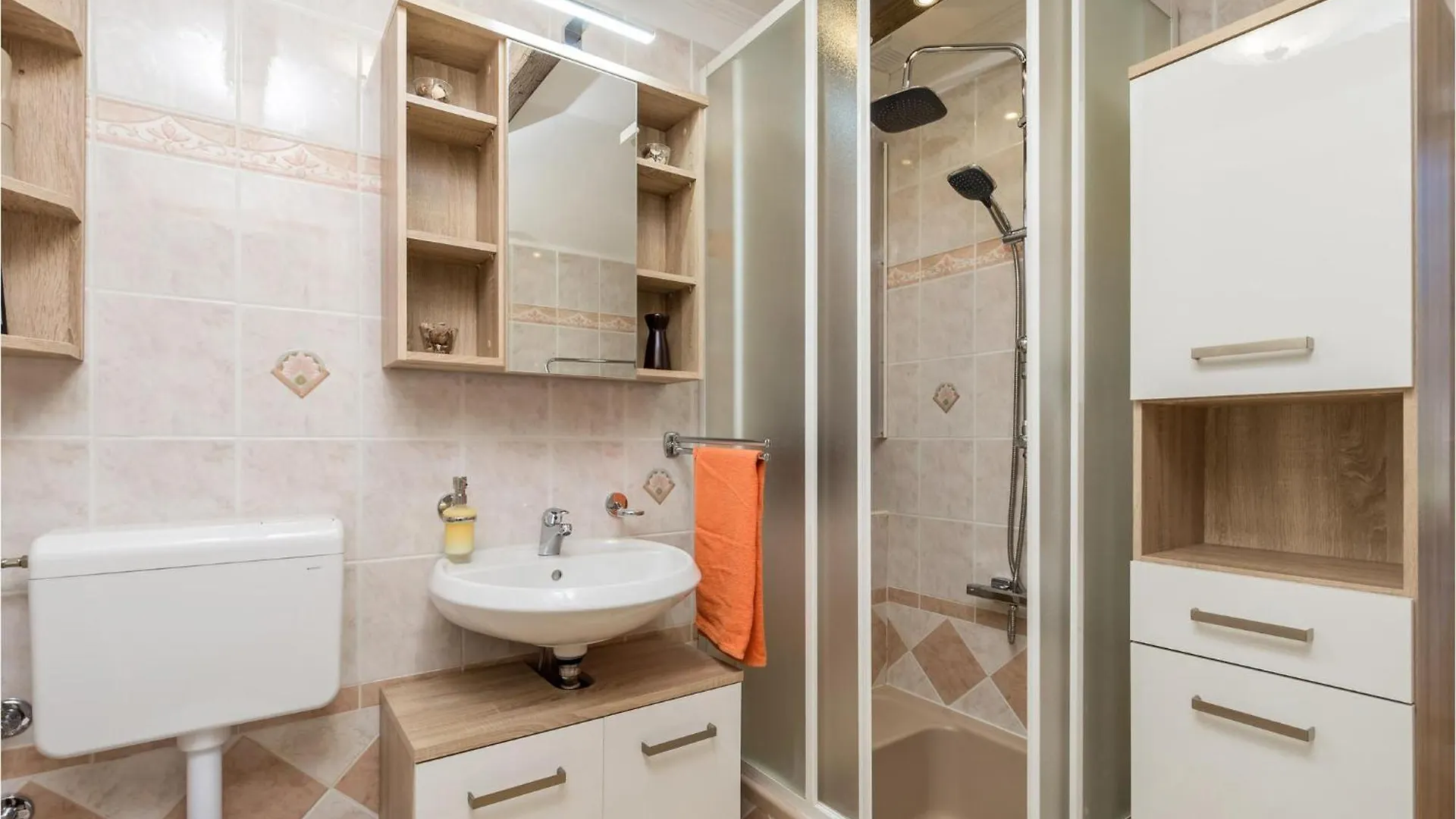 بيت للعطل Cozy Home In Vele Mune With Wifi